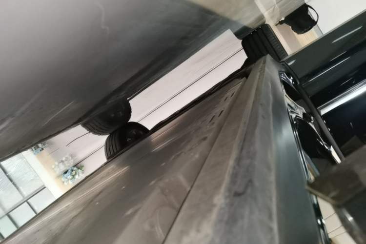 Used Nio ES8 2026 Model 6-seat Executive Luxury Edition Right Side Sill