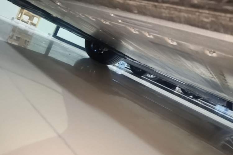Used Nio ES8 2026 Model 6-seat Executive Luxury Edition Right Side Sill