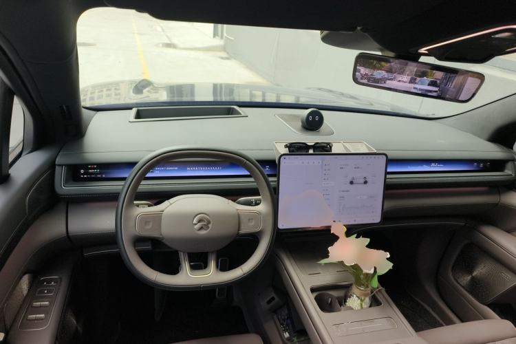 Used Nio ES8 2026 Model 6-seat Executive Signature Edition Steering Wheel