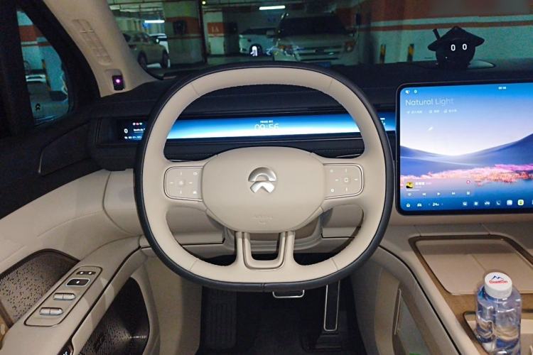 Used Nio ES8 2026 Model 6-seat Executive Luxury Edition Steering Wheel