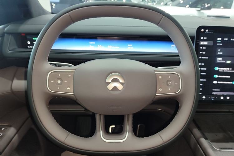 Used Nio ES8 2026 Model 6-seat Executive Luxury Edition Steering Wheel