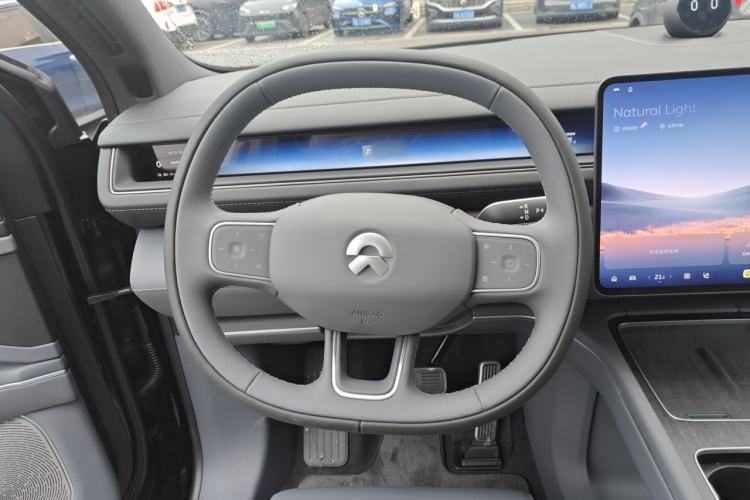 Used Nio ES8 2026 Model 6-seat Executive Luxury Edition Steering Wheel