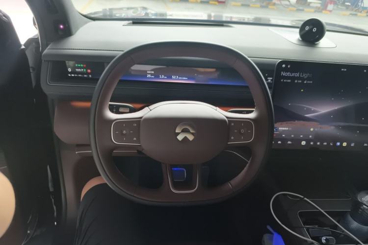 Used Nio ES8 2026 Model 6-seat Executive Signature Edition Steering Wheel