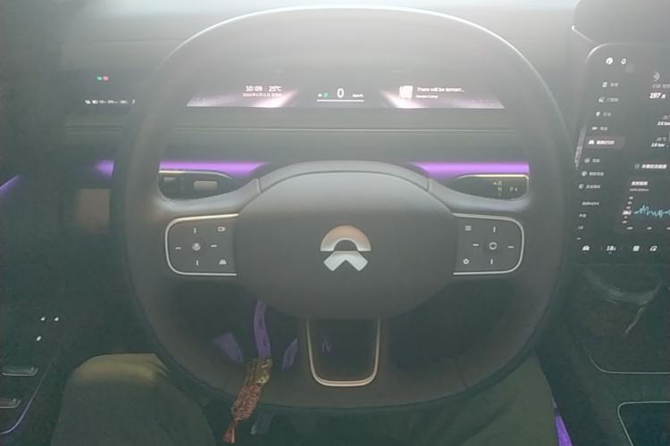 Used Nio ES8 2026 Model 6-seat Executive Luxury Edition Steering Wheel