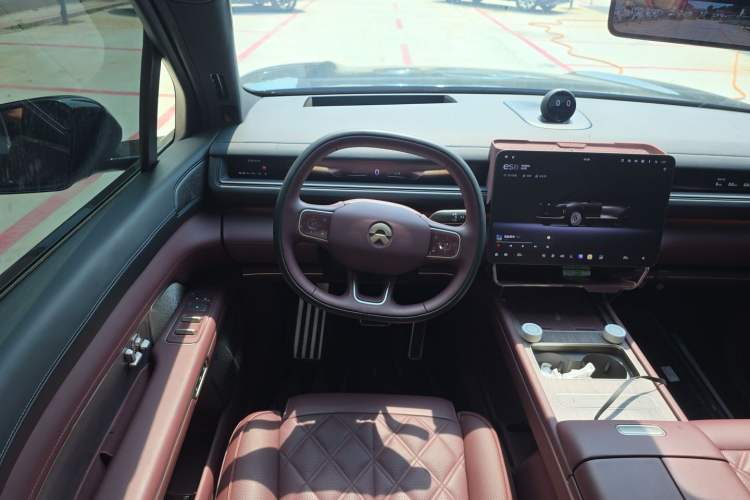 Used Nio ES8 2026 Model 6-seat Executive Luxury Edition Steering Wheel