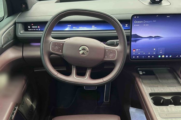 Used Nio ES8 2026 Model 6-seat Executive Signature Edition Steering Wheel