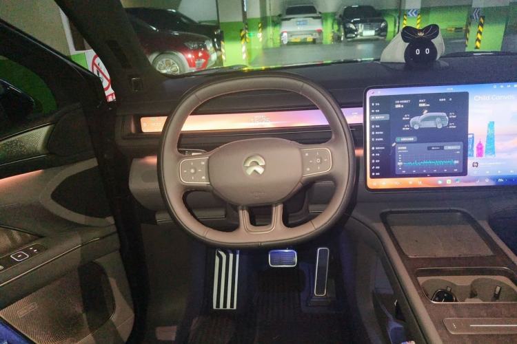 Used Nio ES8 2026 Model 6-seat Executive Luxury Edition Steering Wheel