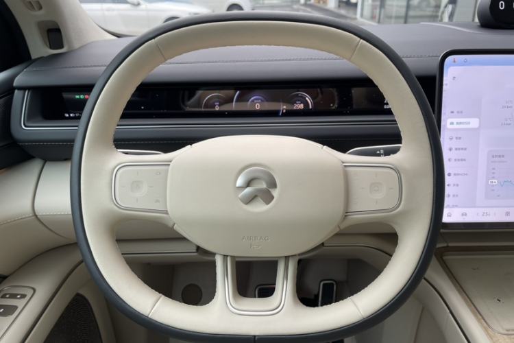 Used Nio ES8 2026 Model 6-seat Executive Luxury Edition Steering Wheel