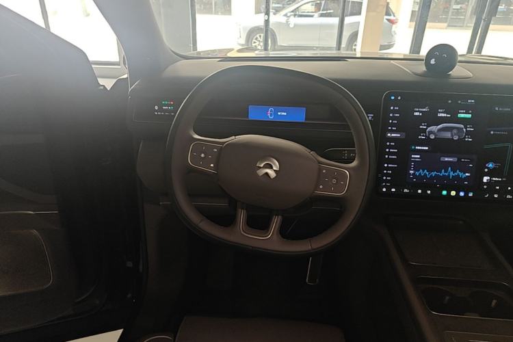 Used Nio ES8 2026 Model 6-seat Executive Luxury Edition Steering Wheel