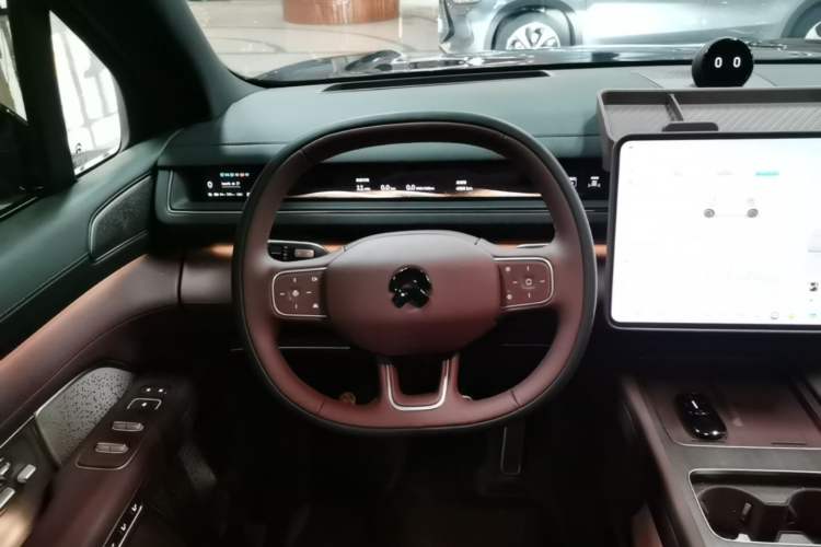 Used Nio ES8 2026 Model 6-seat Executive Signature Edition Steering Wheel