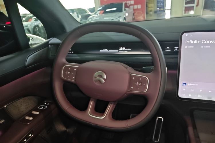 Used Nio ES8 2026 Model 6-seat Executive Signature Edition Steering Wheel