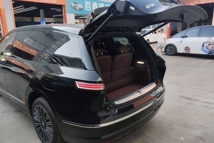 Used Nio ES8 2026 Model 6-seat Executive Luxury Edition Trunk