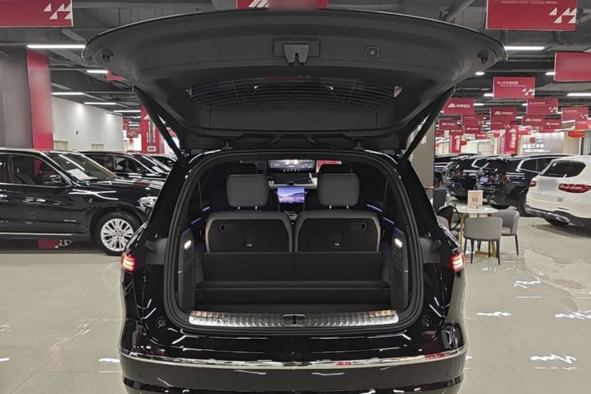 Used Nio ES8 2026 Model 6-seat Executive Signature Edition Trunk