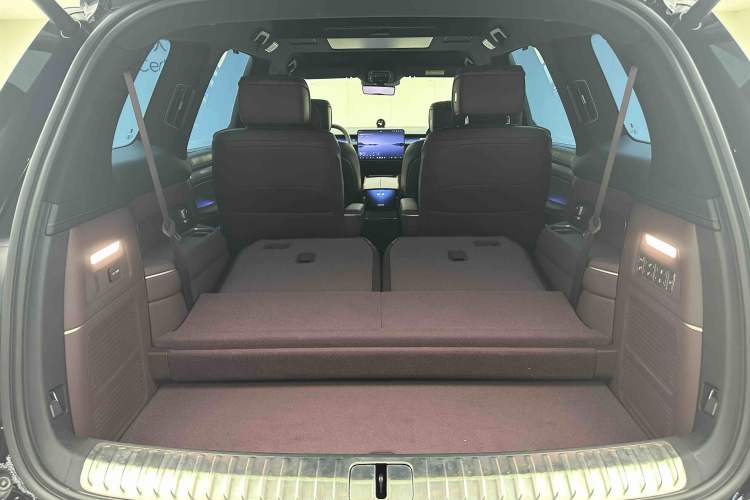 Used Nio ES8 2026 Model 6-seat Executive Signature Edition Trunk