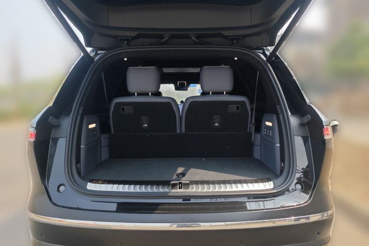 Used Nio ES8 2026 Model 6-seat Executive Signature Edition Trunk