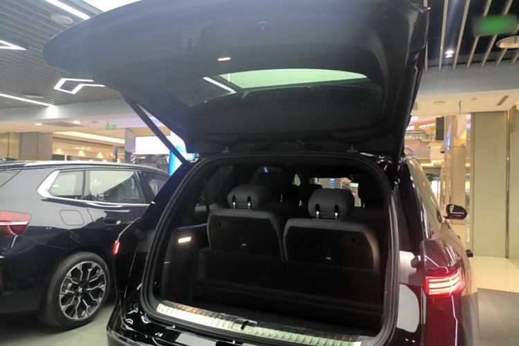 Used Nio ES8 2026 Model 6-seat Executive Luxury Edition Trunk