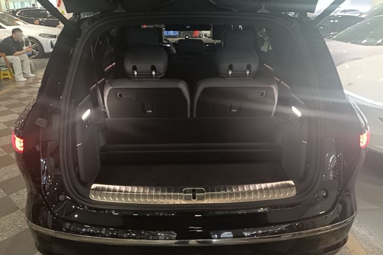 Used Nio ES8 2026 Model 7-seat Executive Luxury Edition Trunk