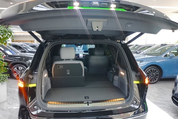 Used Nio ES8 2026 Model 6-seat Executive Luxury Edition Trunk