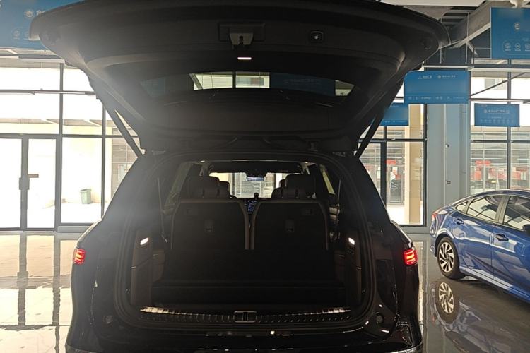 Used Nio ES8 2026 Model 6-seat Executive Luxury Edition Trunk