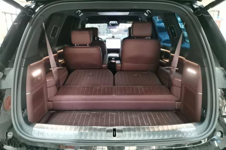 Used Nio ES8 2026 Model 6-seat Executive Signature Edition Trunk