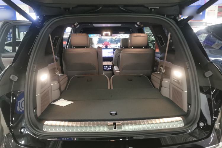 Used Nio ES8 2026 Model 6-seat Executive Luxury Edition Trunk