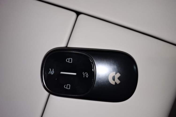 Used Nio ES8 2026 Model 6-seat Executive Luxury Edition Vehicle Key