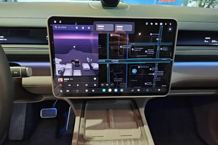 Used Nio ES8 2026 Model 6-seat Executive Signature Edition Audio And AC Panel