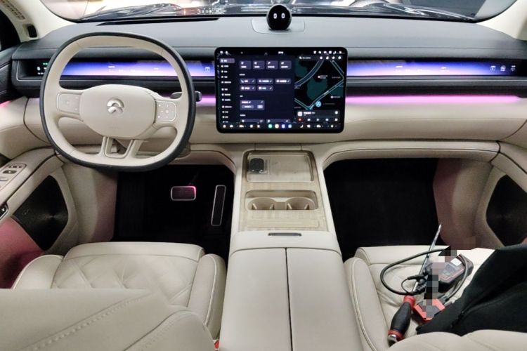 Used Nio ES8 2026 Model 6-seat Executive Signature Edition Center Console