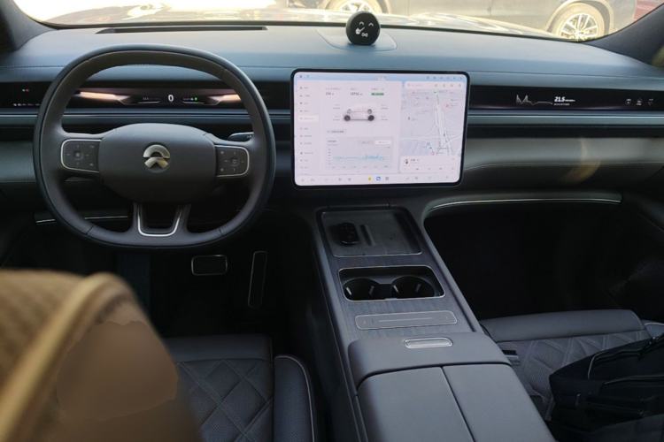 Used Nio ES8 2026 Model 6-seat Executive Luxury Edition Center Console