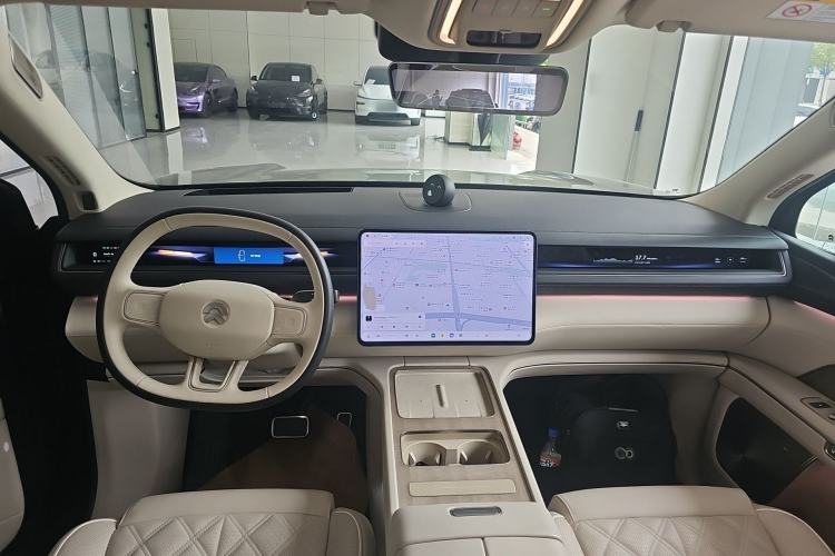 Used Nio ES8 2026 Model 6-seat Executive Luxury Edition Center Console