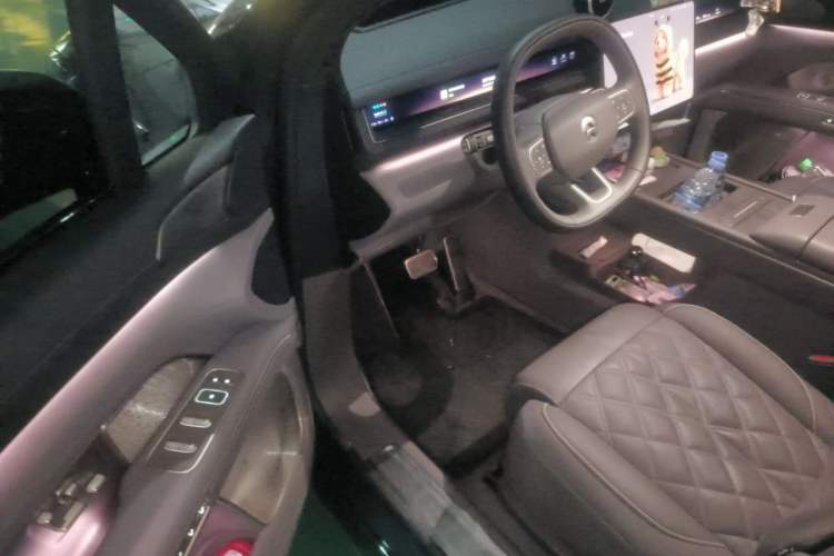 Used Nio ES8 2026 Model 6-seat Executive Signature Edition Driver Seat