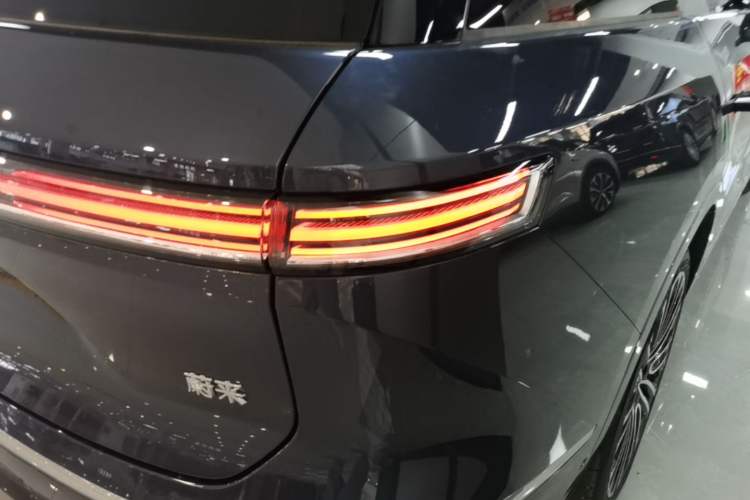Used Nio ES8 2026 Model 6-seat Executive Signature Edition Exterior 3