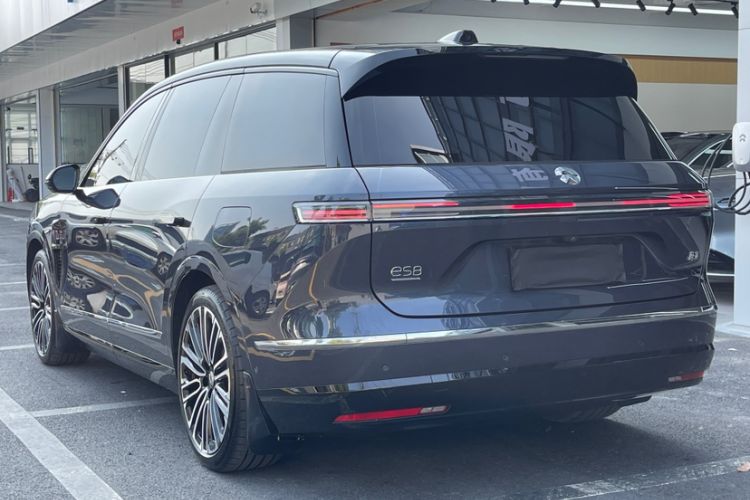 Used Nio ES8 2026 Model 6-seat Executive Signature Edition Exterior 3
