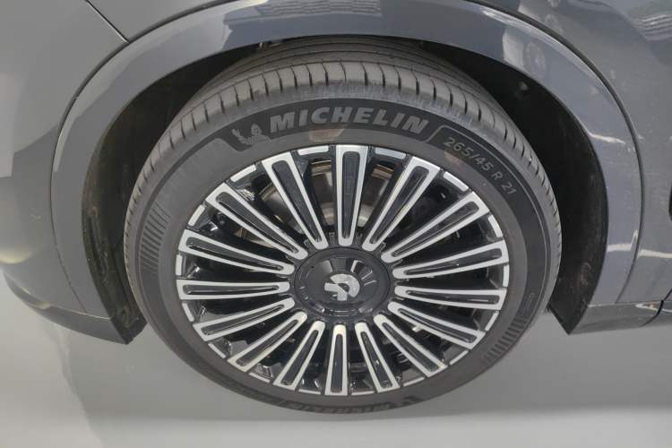 Used Nio ES8 2026 Model 6-seat Executive Luxury Edition Exterior 4