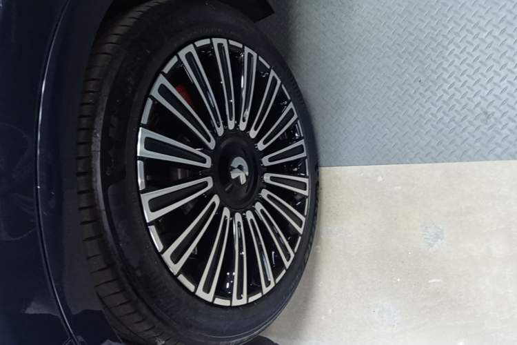 Used Nio ES8 2026 Model 6-seat Executive Luxury Edition Exterior 4