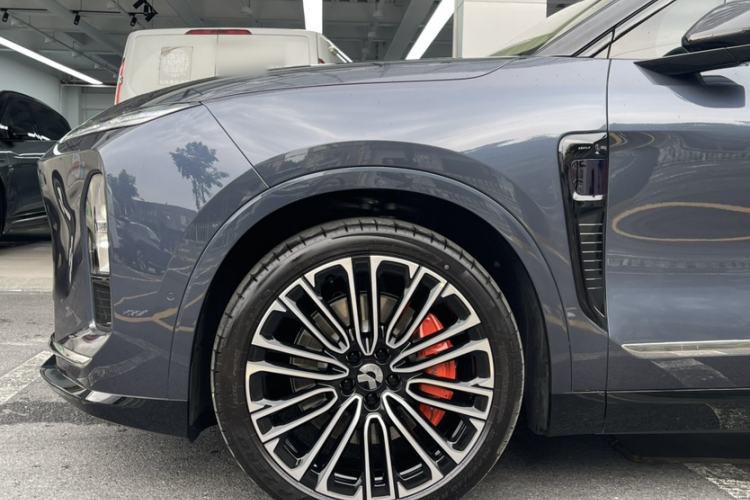 Used Nio ES8 2026 Model 6-seat Executive Signature Edition Exterior 8