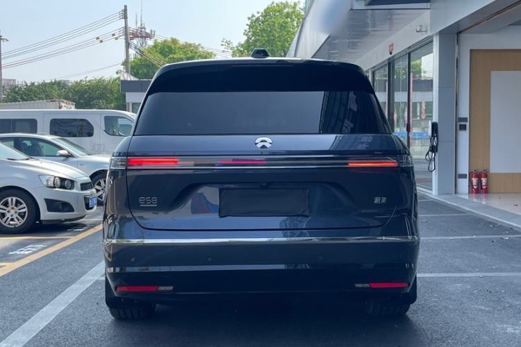Used Nio ES8 2026 Model 6-seat Executive Signature Edition Exterior 8