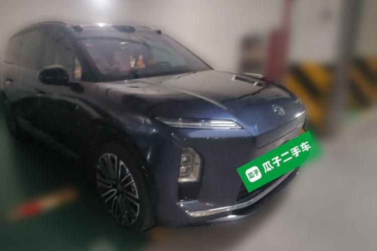 Used Nio ES8 2026 Model 6-seat Executive Signature Edition Front Right 45 Deg