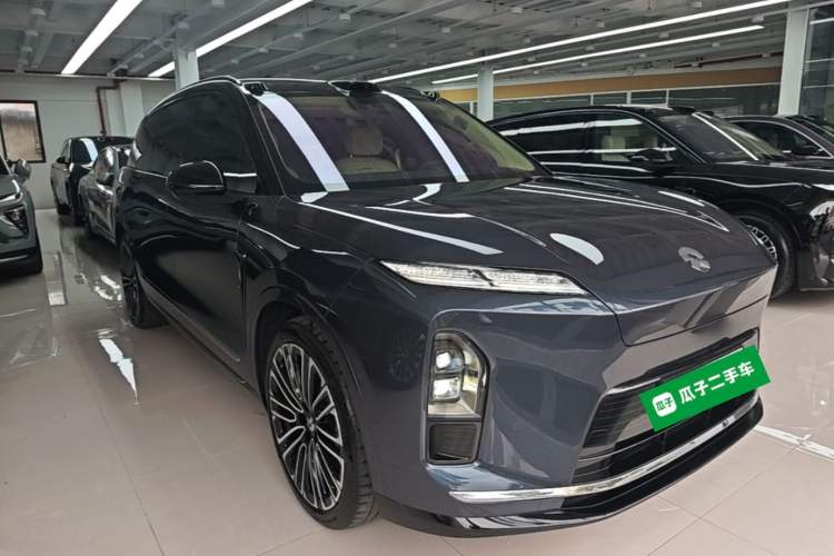 Used Nio ES8 2026 Model 6-seat Executive Signature Edition Front Right 45 Deg