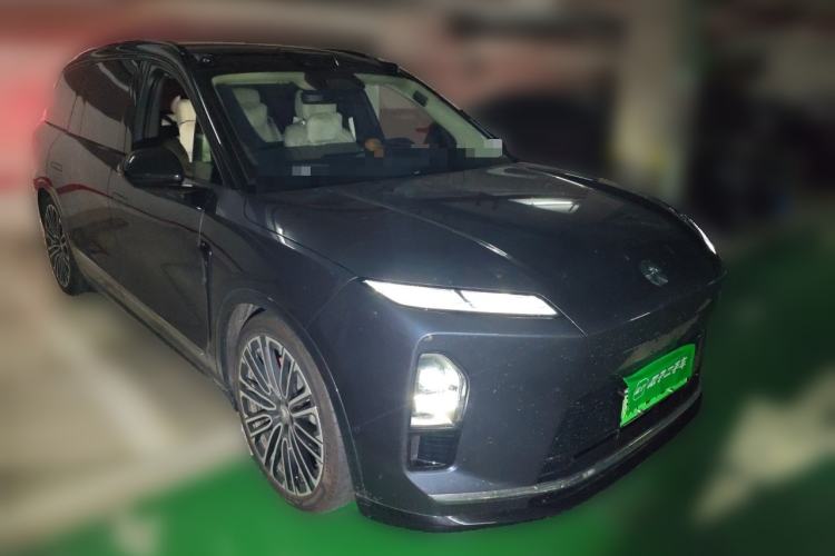 Used Nio ES8 2026 Model 6-seat Executive Signature Edition Front Right 45 Deg