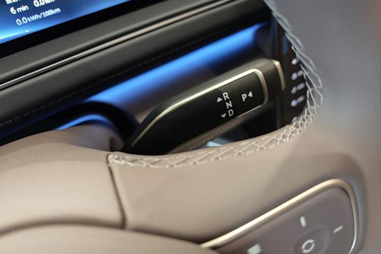 Used Nio ES8 2026 Model 6-seat Executive Signature Edition Gear Lever
