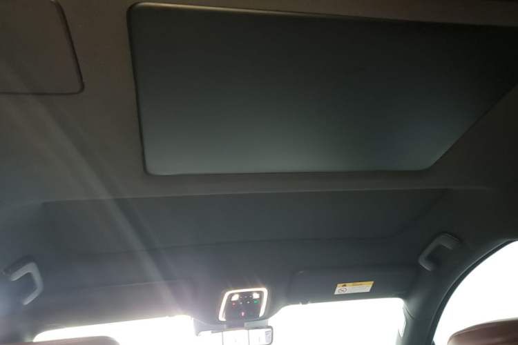 Used Nio ES8 2026 Model 6-seat Executive Signature Edition Headliner