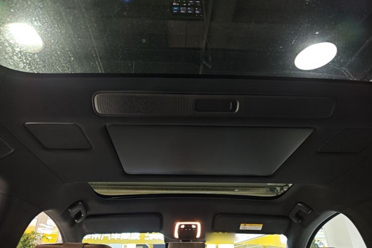 Used Nio ES8 2026 Model 6-seat Executive Signature Edition Headliner