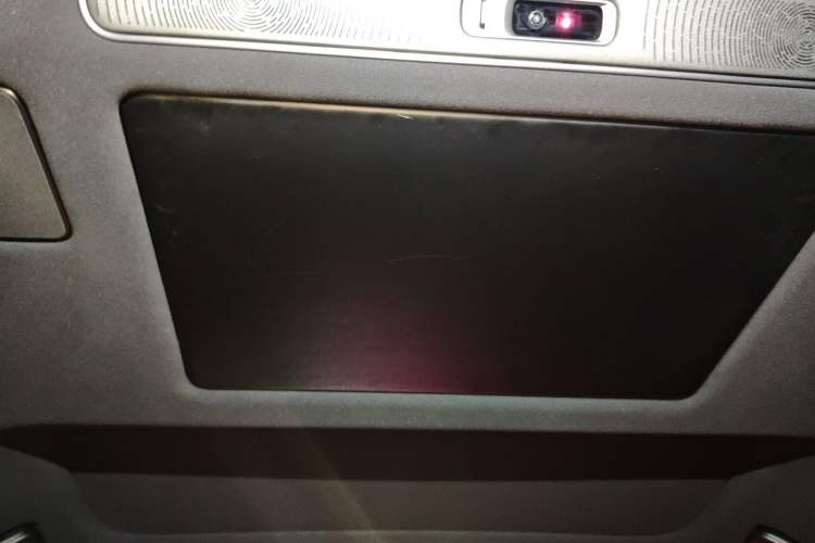 Used Nio ES8 2026 Model 6-seat Executive Signature Edition Headliner