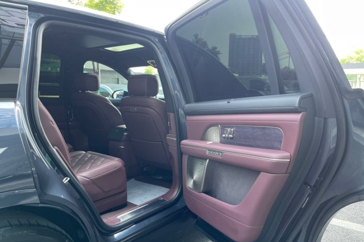 Used Nio ES8 2026 Model 6-seat Executive Signature Edition Interior 1