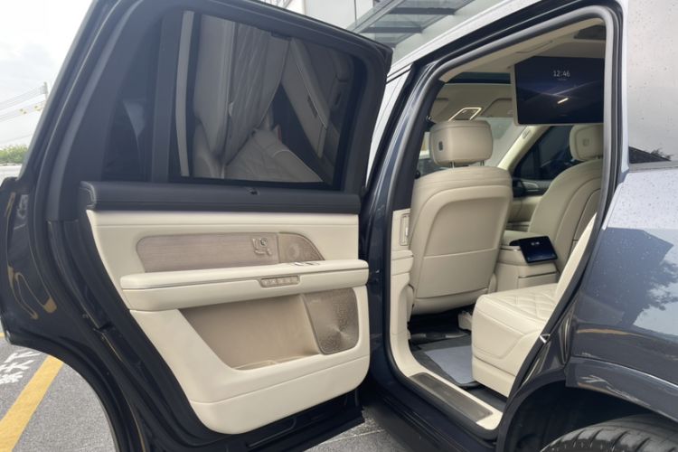 Used Nio ES8 2026 Model 6-seat Executive Signature Edition Interior 6