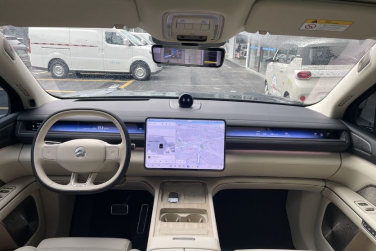 Used Nio ES8 2026 Model 6-seat Executive Signature Edition Interior 8