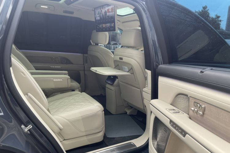 Used Nio ES8 2026 Model 6-seat Executive Signature Edition Interior 9