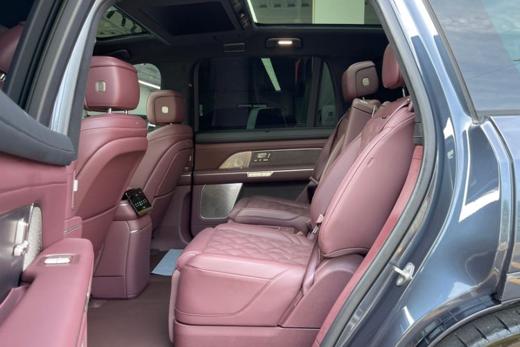 Used Nio ES8 2026 Model 6-seat Executive Signature Edition Interior 9
