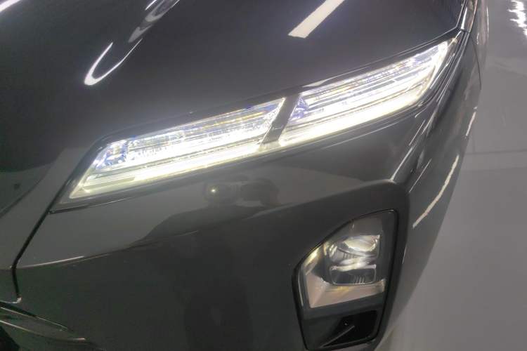 Used Nio ES8 2026 Model 6-seat Executive Luxury Edition Left Front Headlight